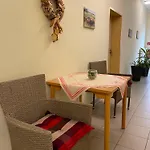 Leyerhof Nocleg ze śniadaniem 3*